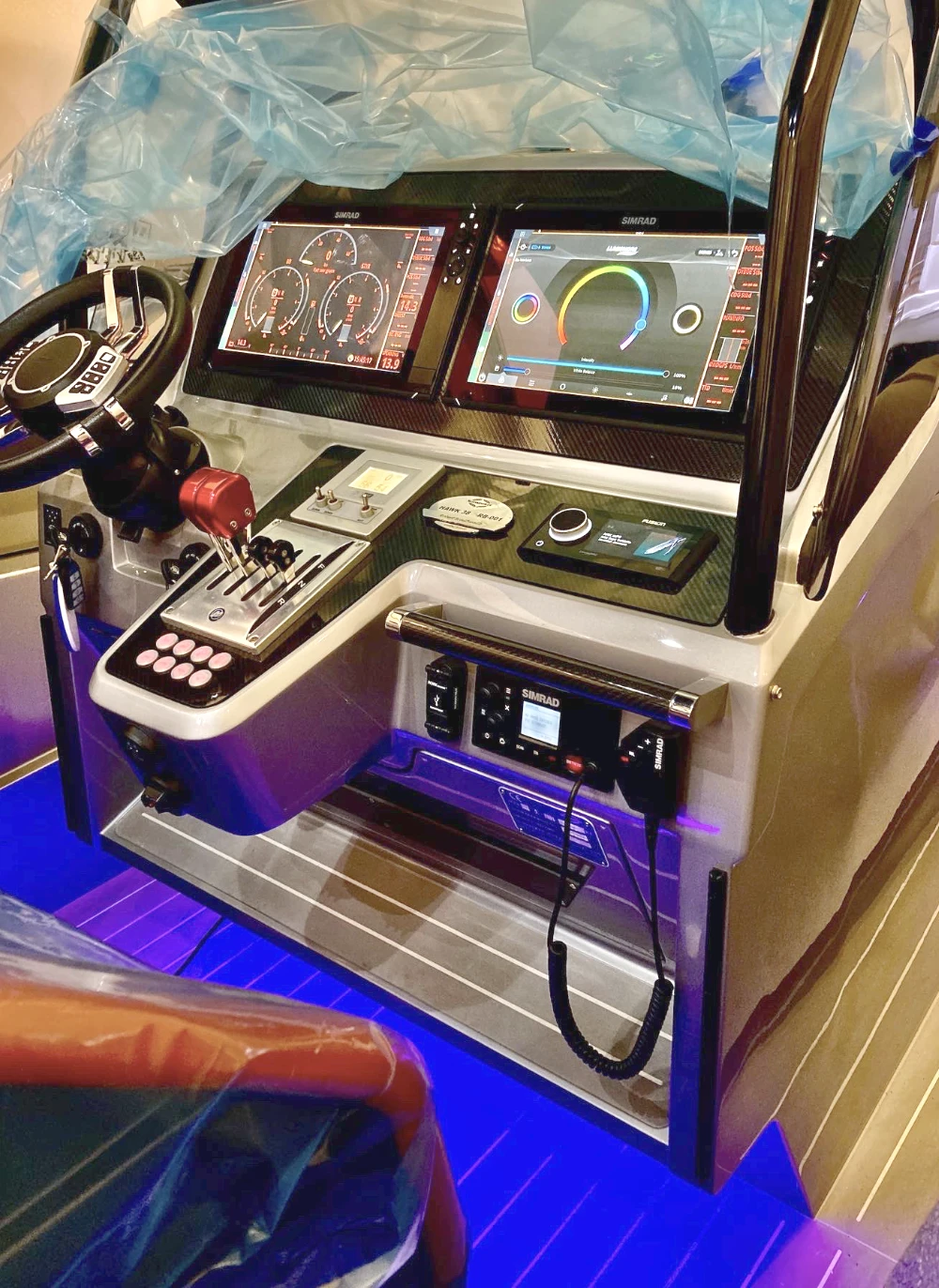 Dubai marine installations